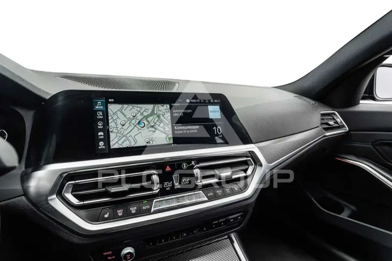 2021 BMW 330