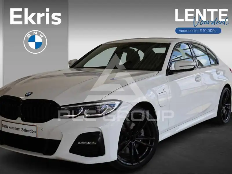2021 BMW 330