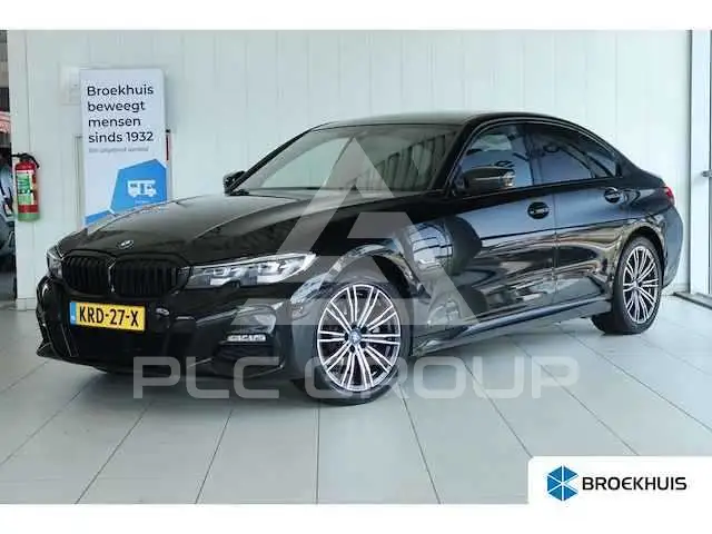2021 BMW 330