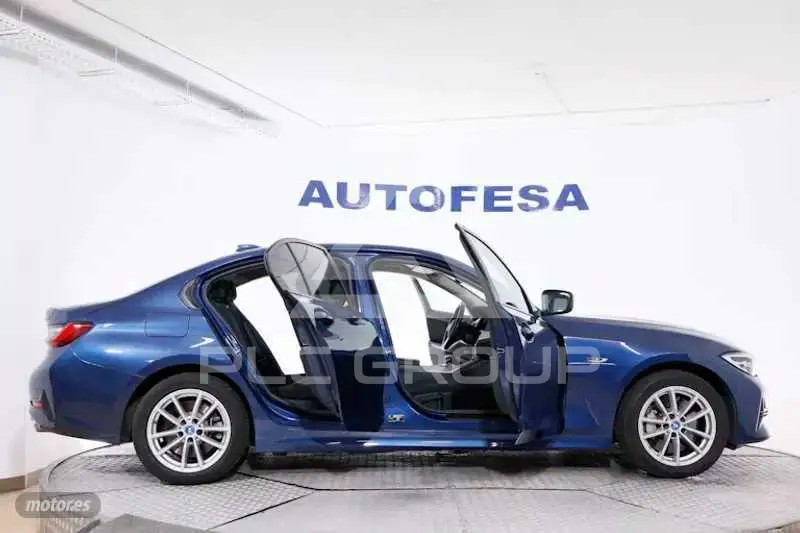 2021 BMW 330