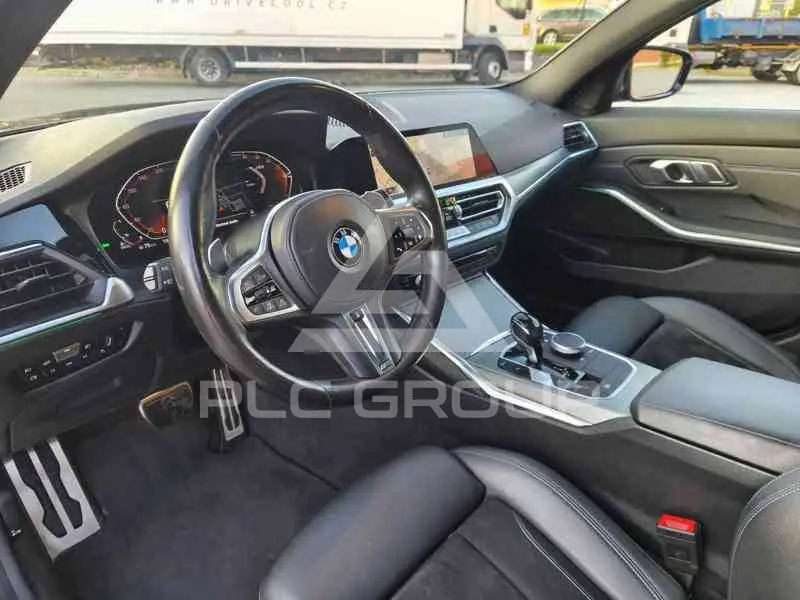 2021 BMW 330