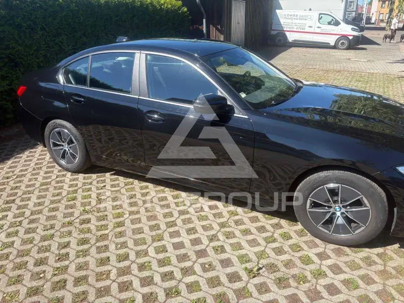 2021 BMW 330