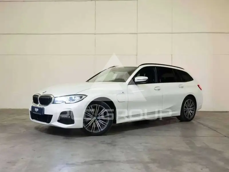 2021 BMW 330