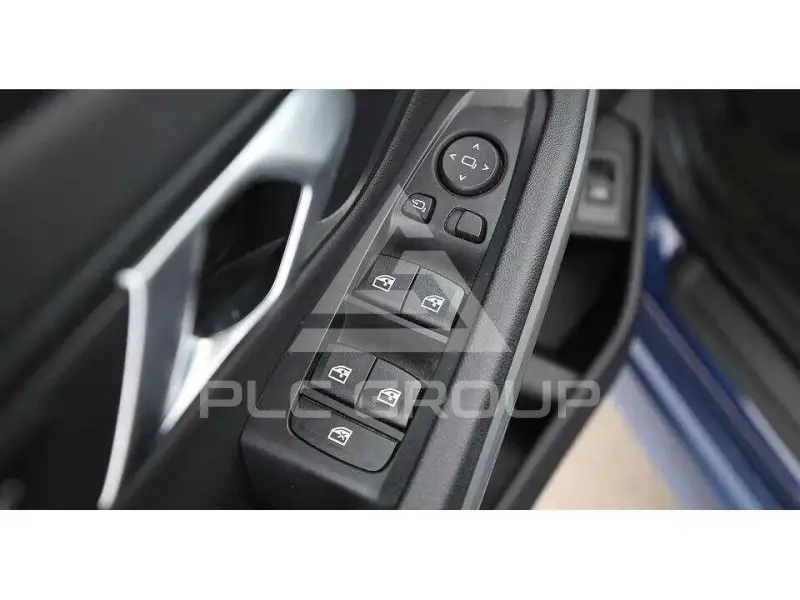 2021 BMW 330