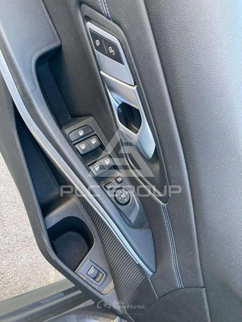 2021 BMW 330