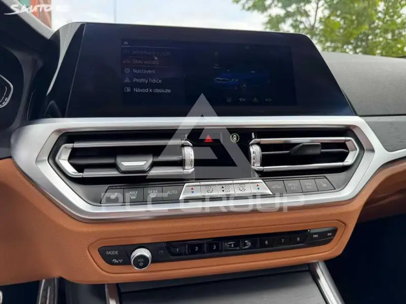 2021 BMW 330
