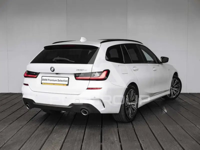 2021 BMW 330
