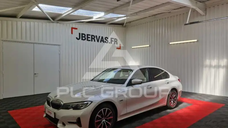 2021 BMW 330