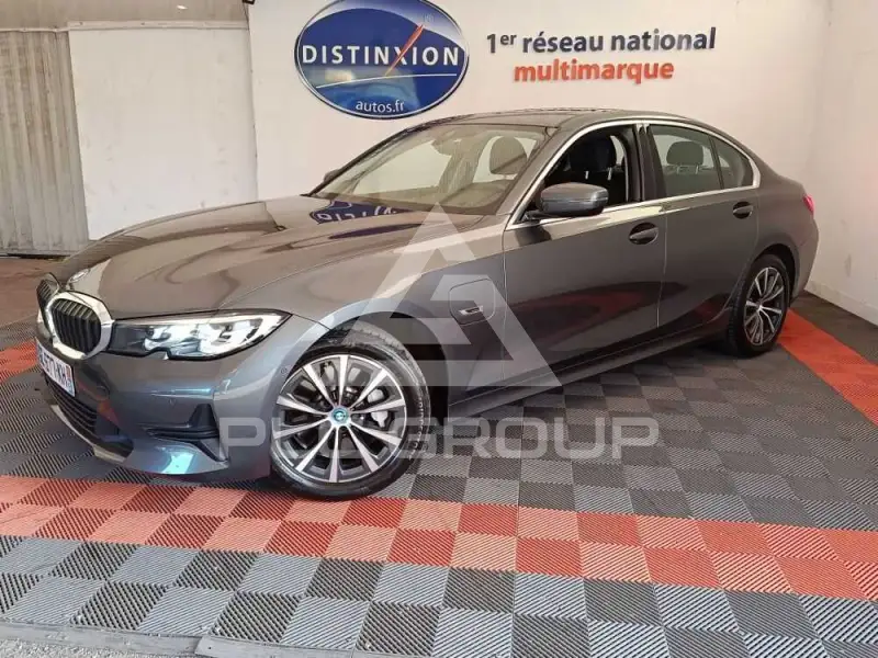 2021 BMW 330