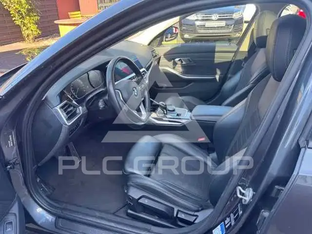2021 BMW 330