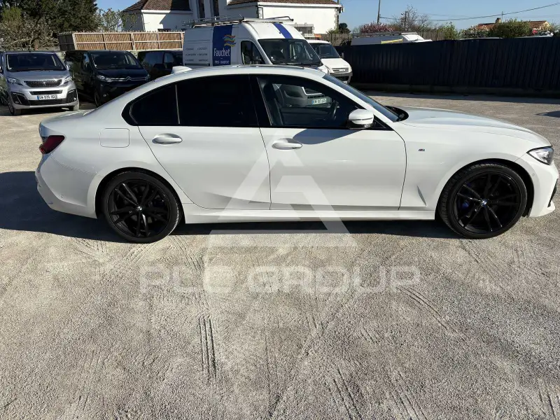 2021 BMW 330