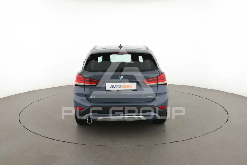 2021 BMW X1