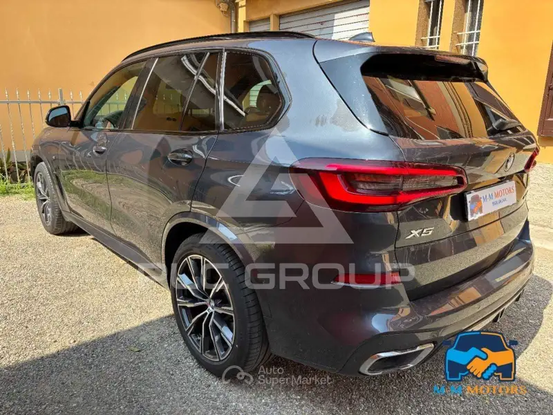 2021 BMW X5