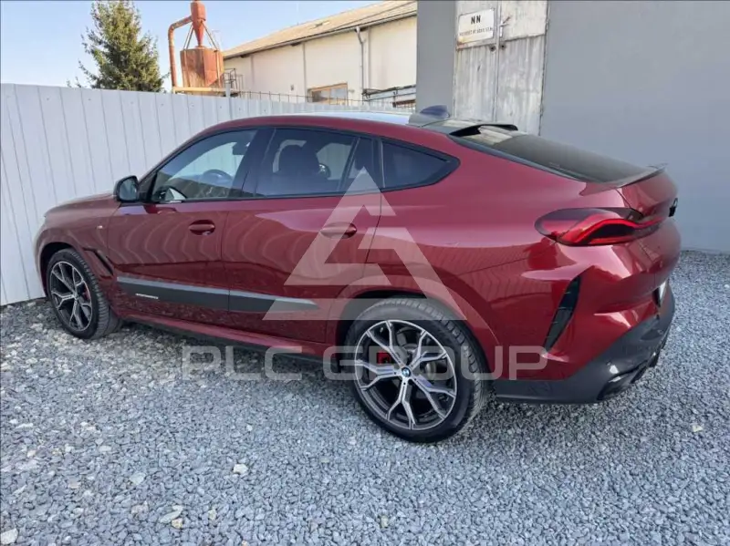 2021 BMW X6