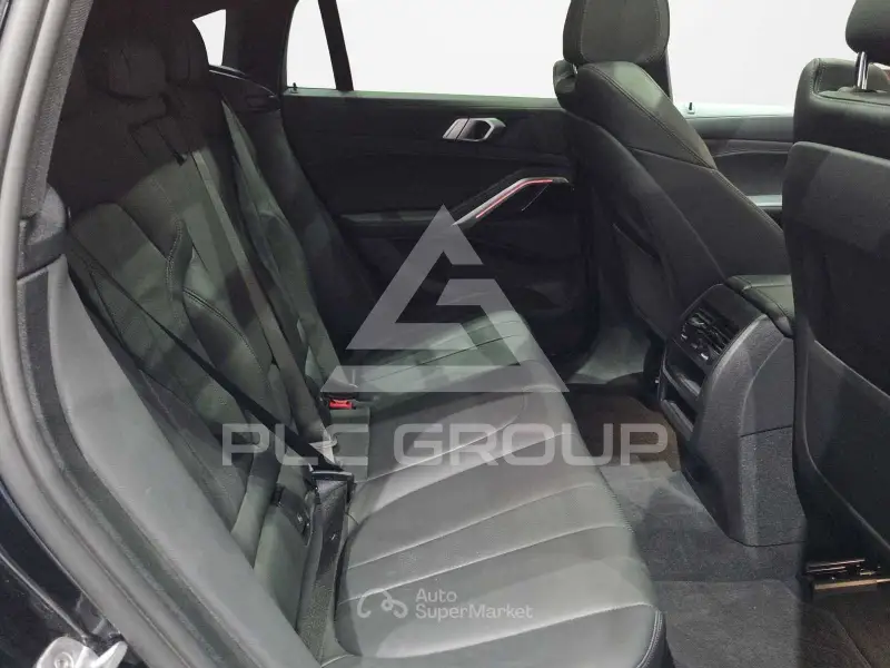 2021 BMW X6