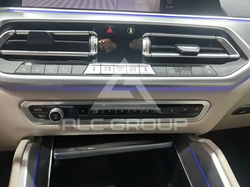 2021 BMW X6