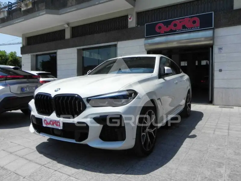 2021 BMW X6