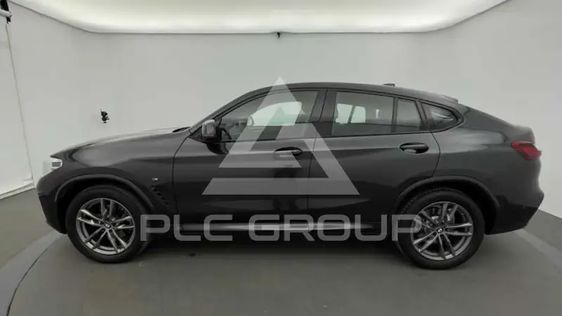 2021 BMW X4