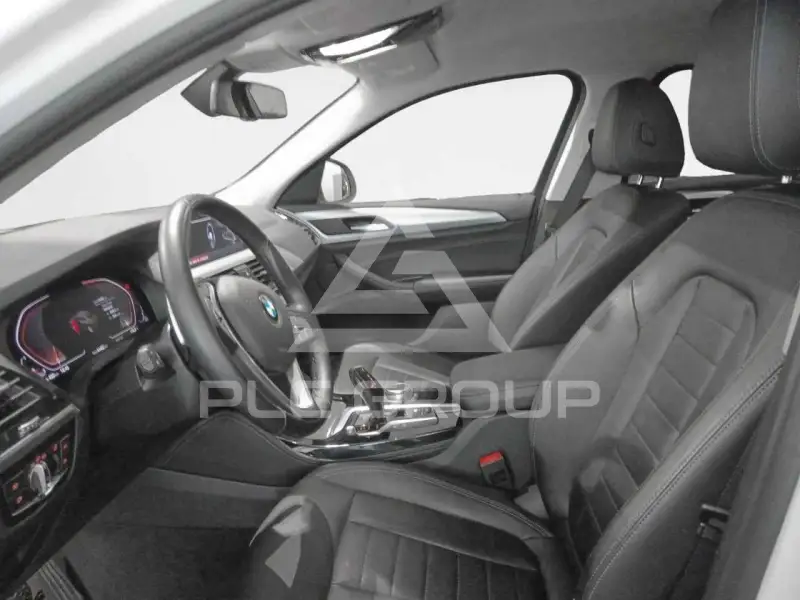 2021 BMW X4