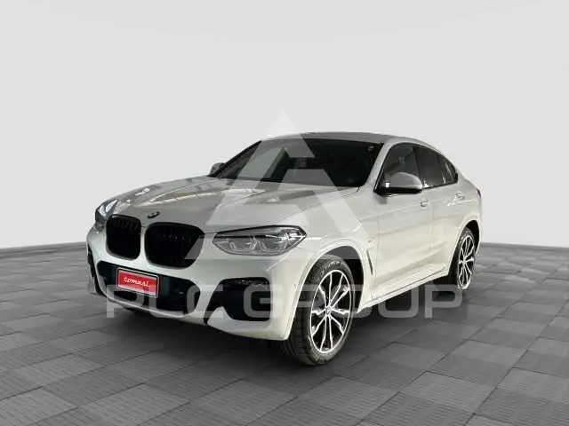 2021 BMW X4
