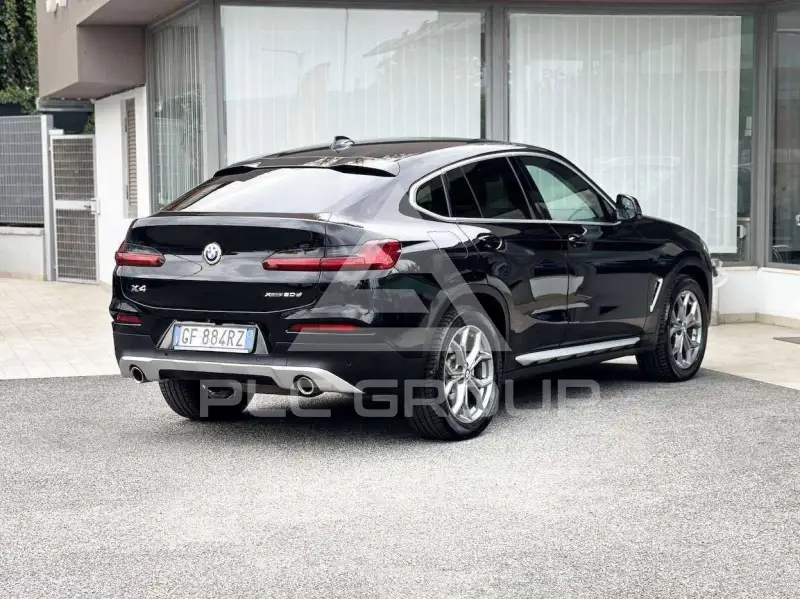 2021 BMW X4