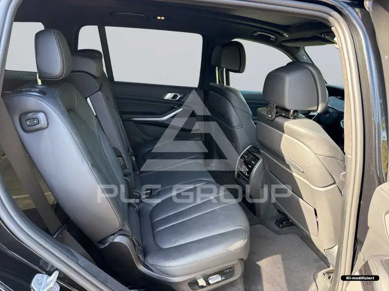 2021 BMW X7