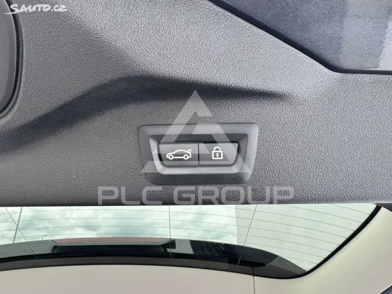 2021 BMW X7