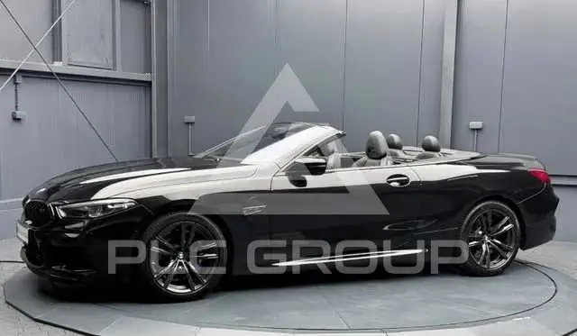 2021 BMW M8