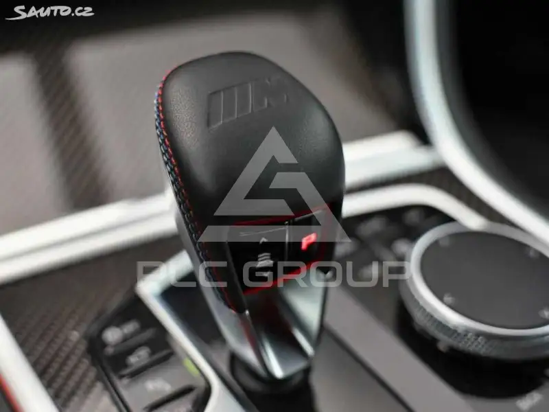 2021 BMW M8