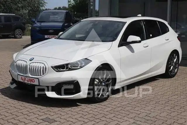 2021 BMW 120
