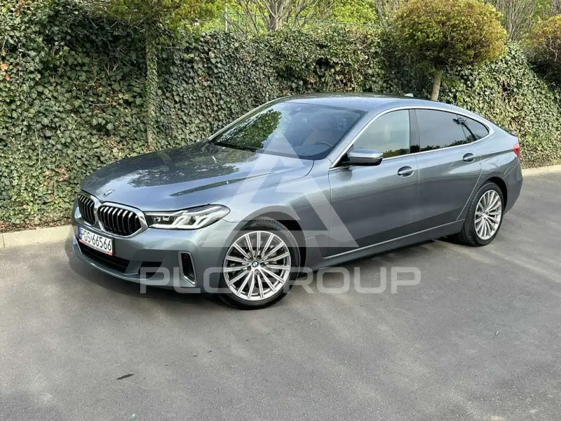 2021 BMW 120