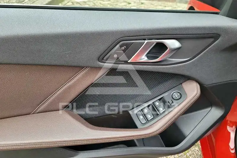 2021 BMW 120