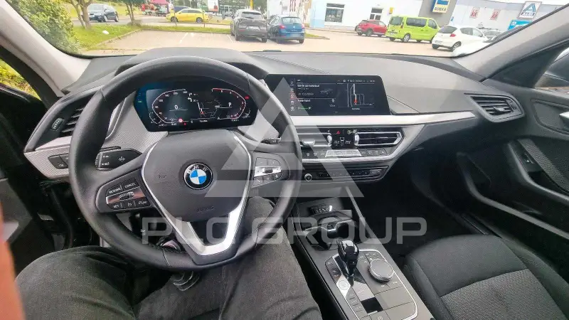 2021 BMW 120