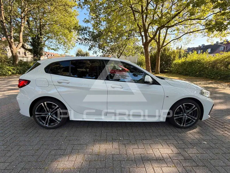 2021 BMW 120