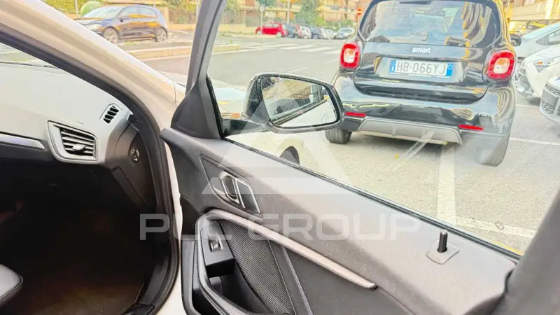 2021 BMW 120