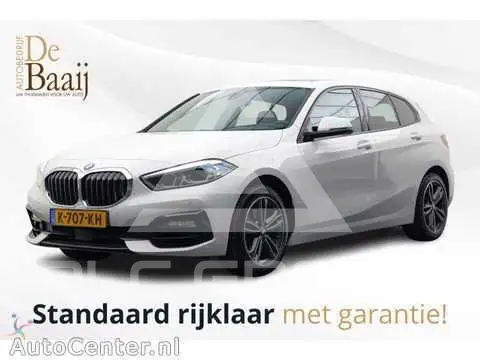 2021 BMW 120