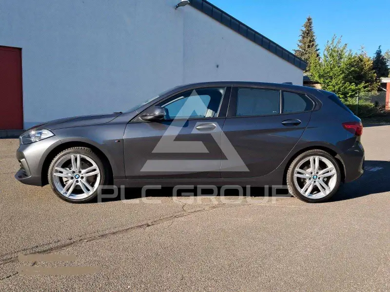 2021 BMW 120