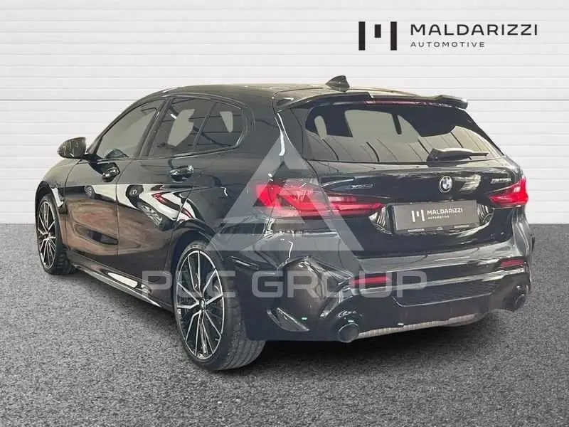 2021 BMW 120