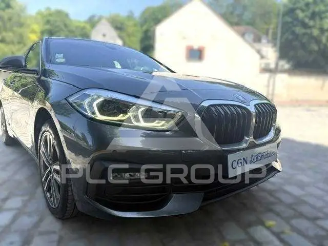 2021 BMW 120