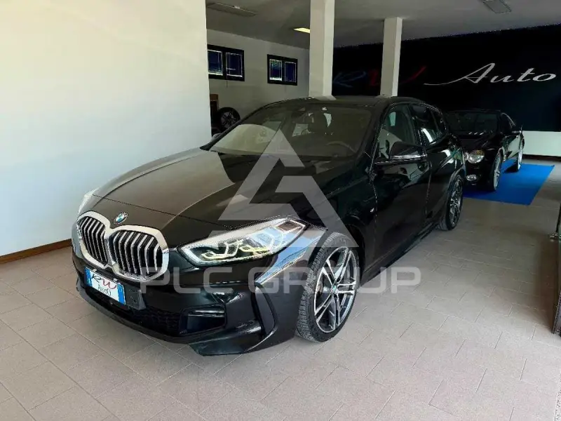2021 BMW 120