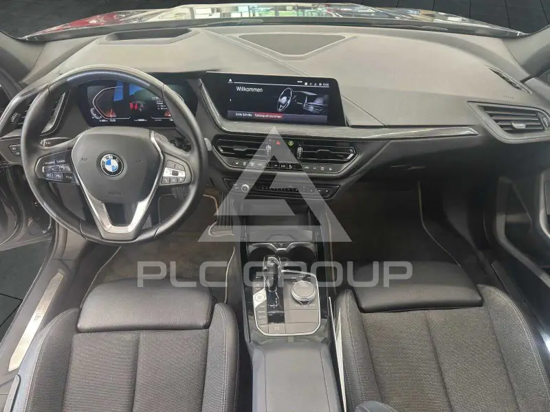 2021 BMW 120
