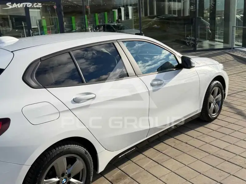 2021 BMW 120