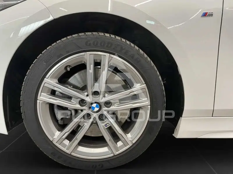 2021 BMW 120
