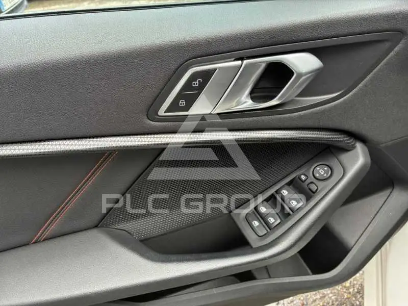 2021 BMW 120