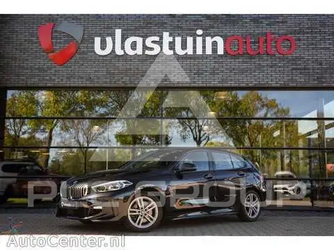2021 BMW 120