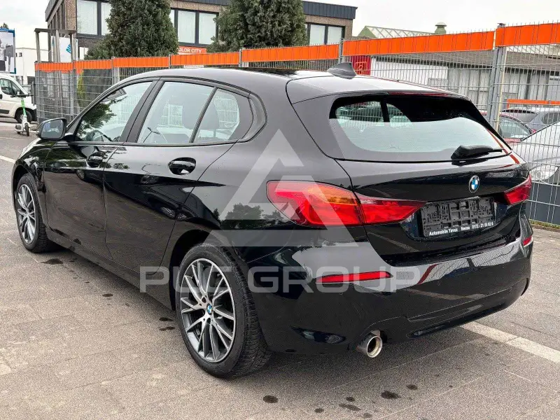 2021 BMW 120