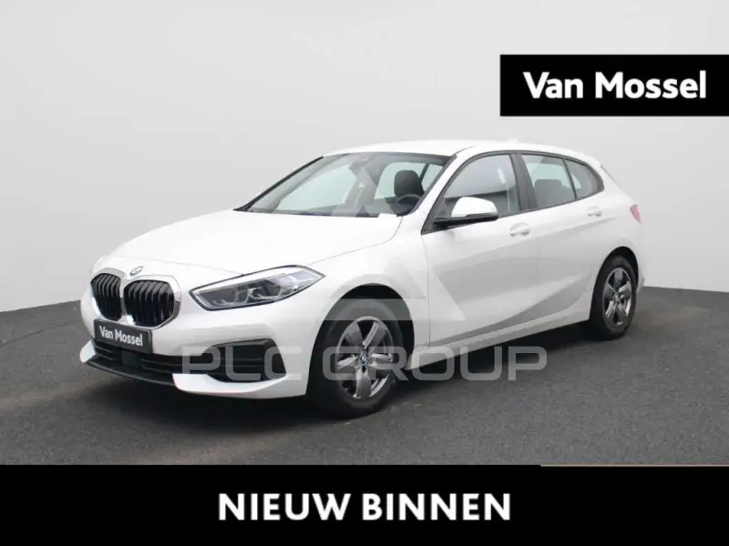 2021 BMW 120