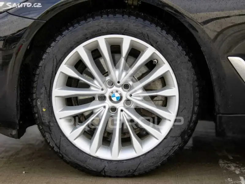 2021 BMW 120