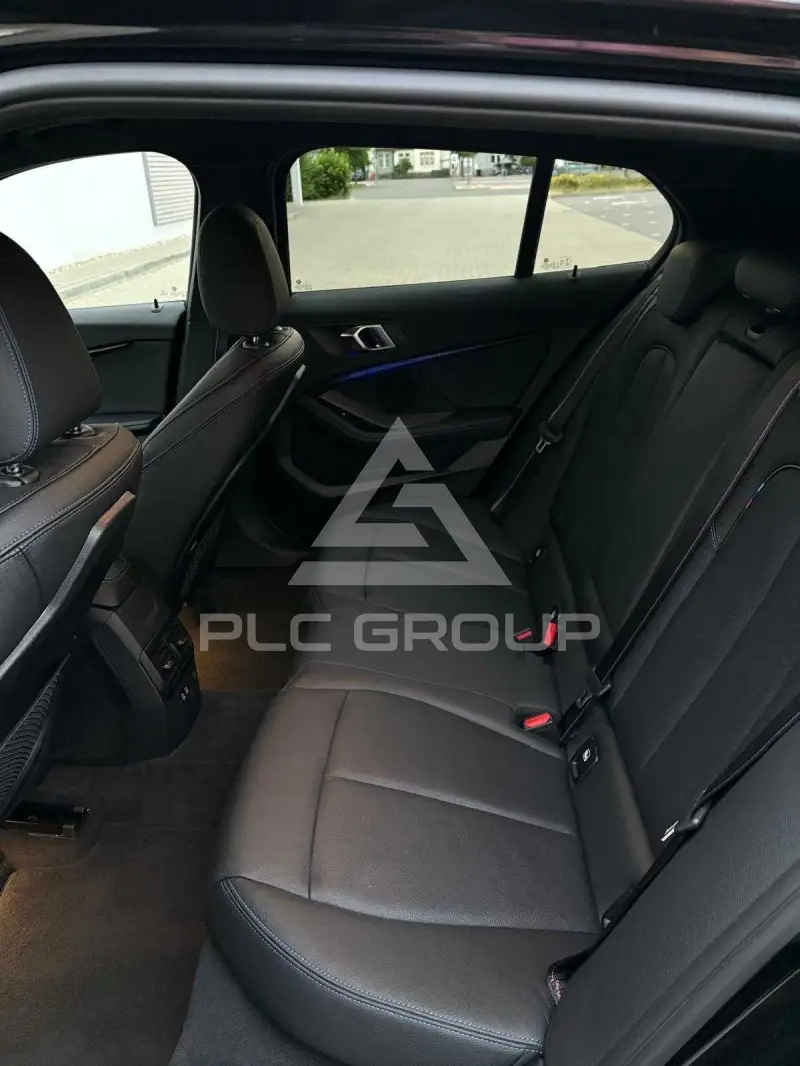 2021 BMW 120