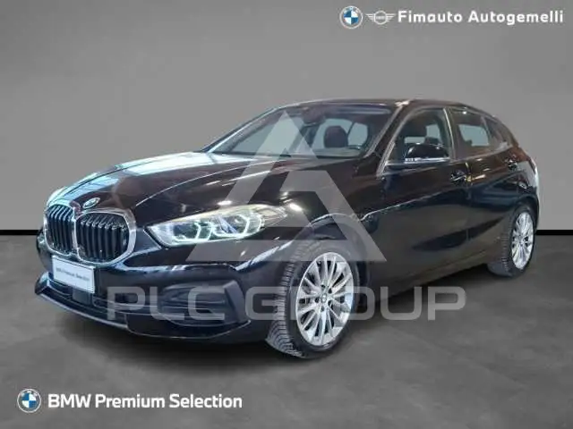 2021 BMW 120
